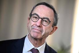La candidature de Bruno Retailleau, ça tangue!